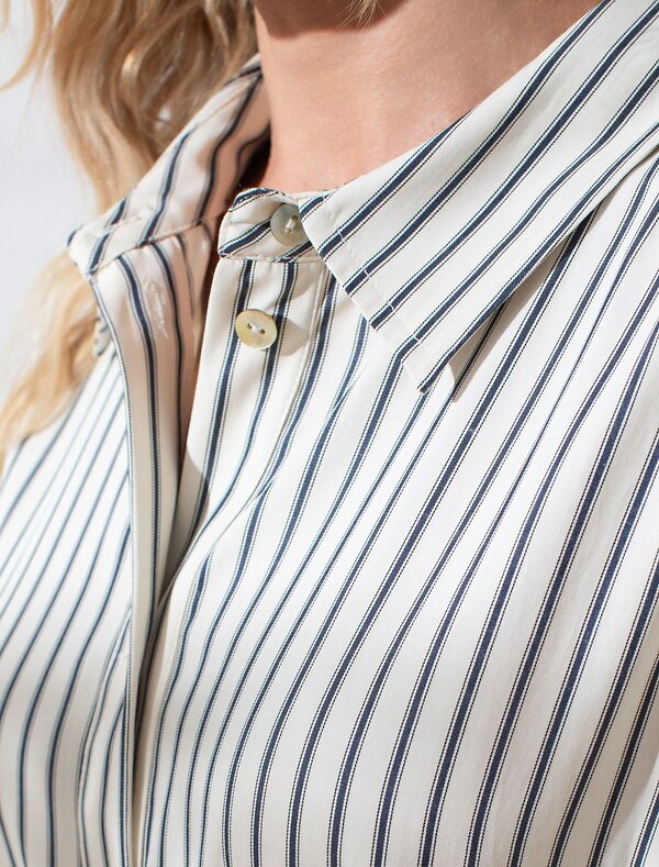 VILATTE Платье 587372 D22.264 молочный-синий