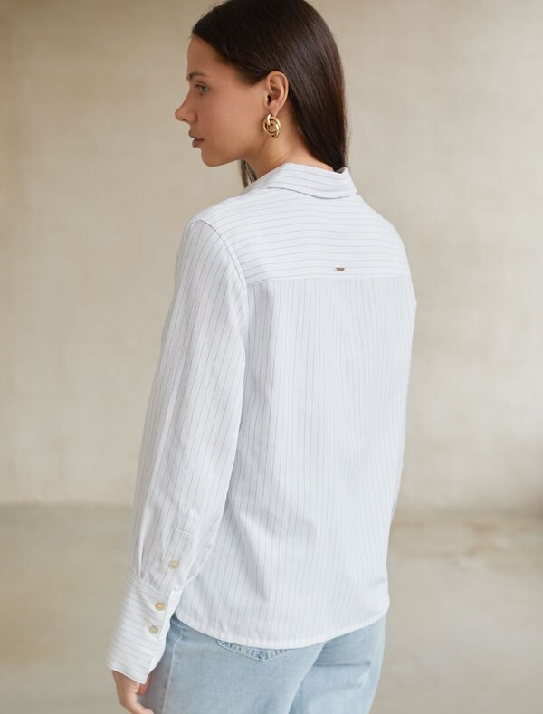 VILATTE Блузка 587384 D29.300 белый-синий