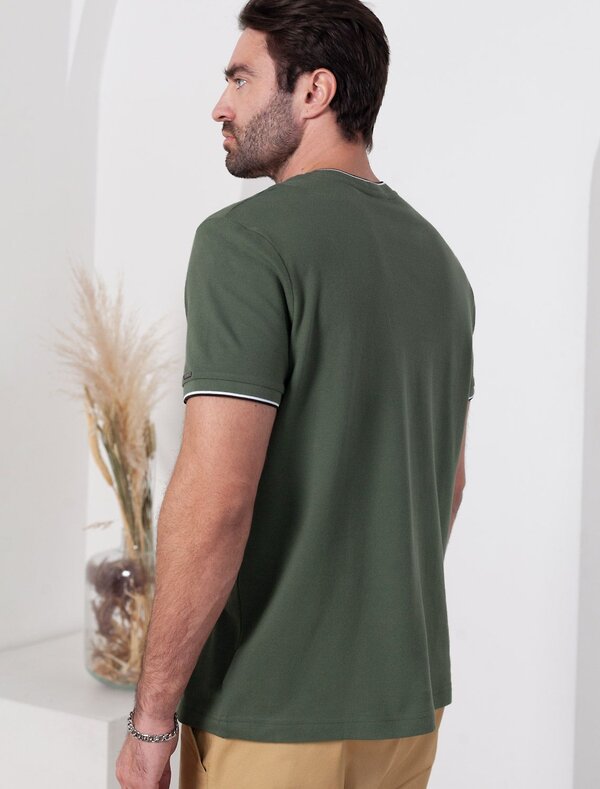 VILATTE Футболка 587417 U49.056 т.оливковый