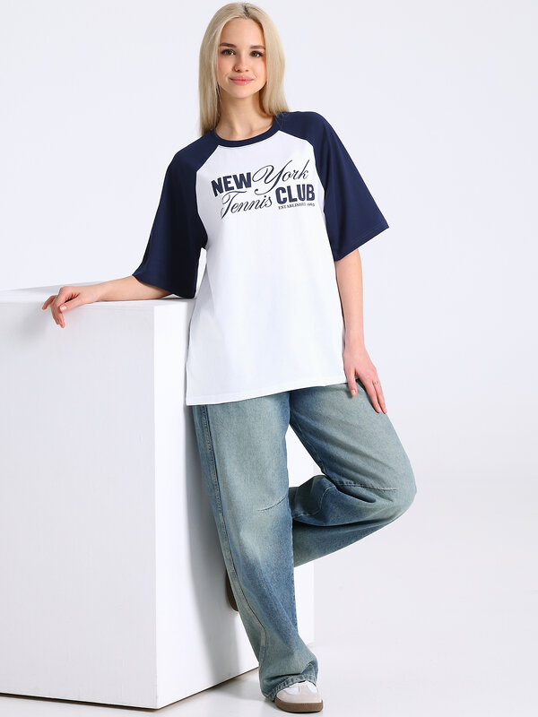 Апрель Футболка 587579 1ЖДФК5037001 белый+темно-синий