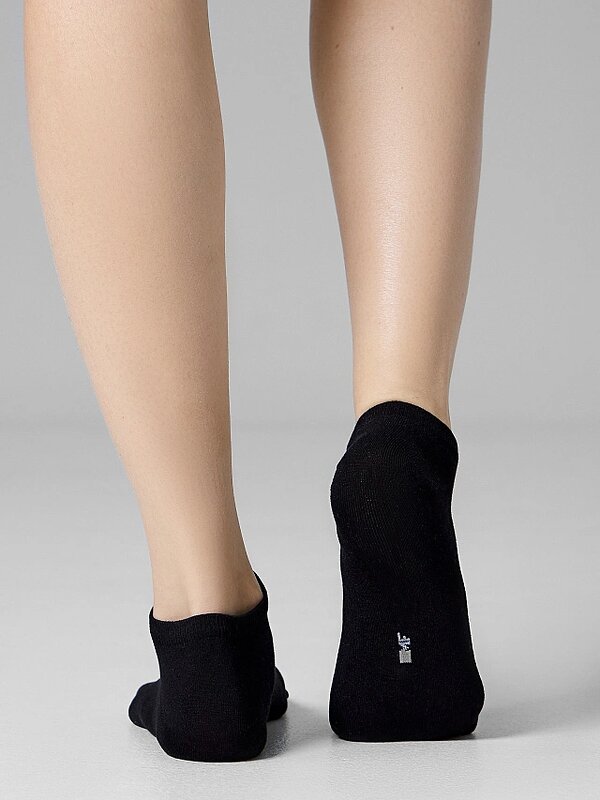 MARK FORMELLE Женские носки 587643 308K-3164 черный