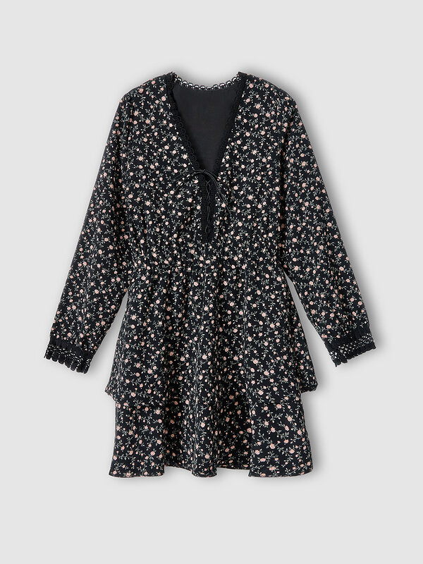 MARK FORMELLE Платье 587644 154037 розочки на черном