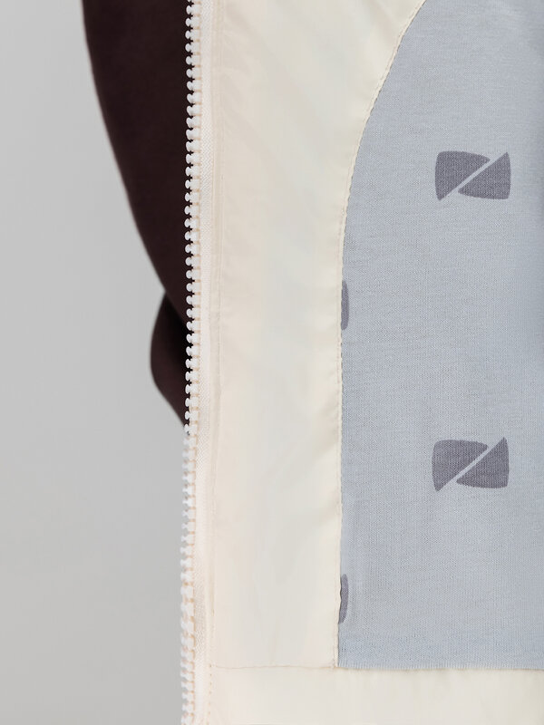 Bodo Жилет 587783 14-88MU ванильный