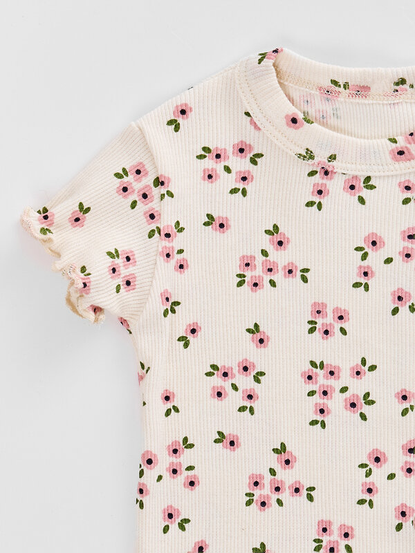 MARK FORMELLE Комплект 588088 89413 цветочки на молочном