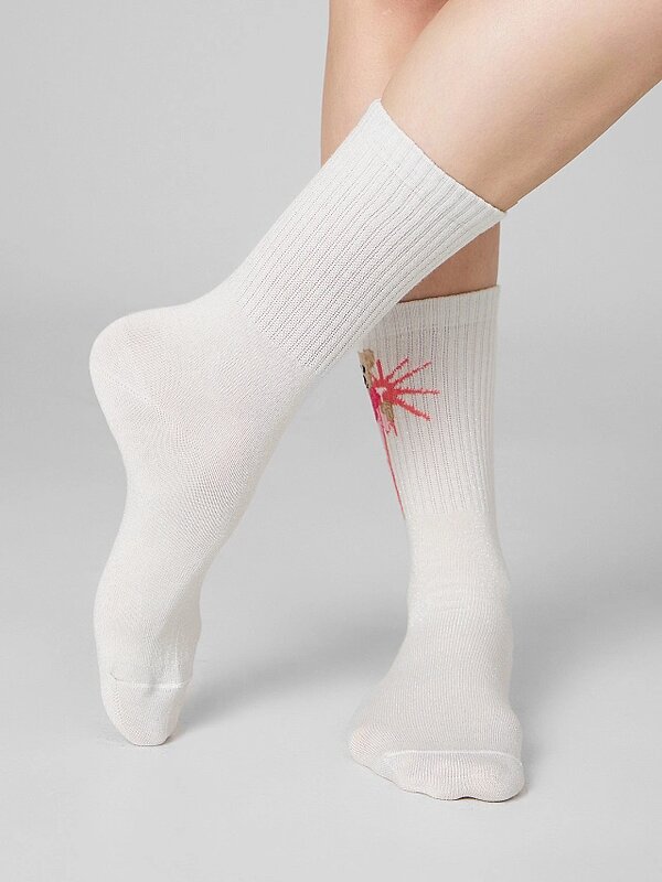 MARK FORMELLE Женские носки 588105 217K-3427 молочный /серебр.люрекс