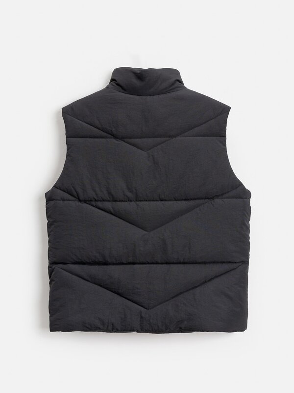 Acoola Жилет 588233 20120400030 черный