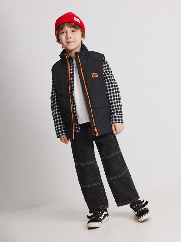 Acoola Жилет 588233 20120400030 черный