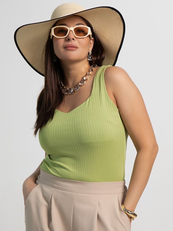 LT Collection Топ 588287 Б15453-33М оливковый