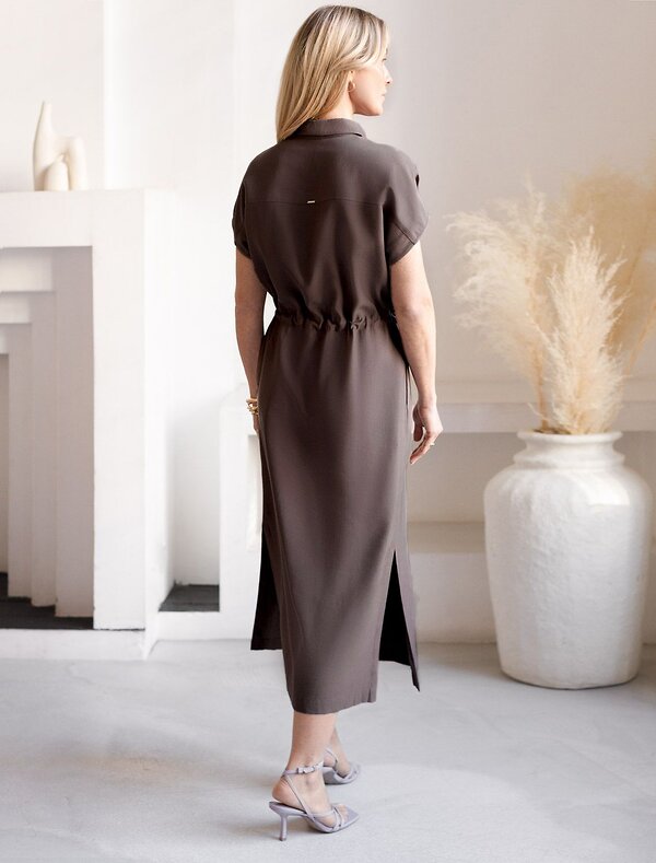 VILATTE Платье 588308 D22.293 кофейный