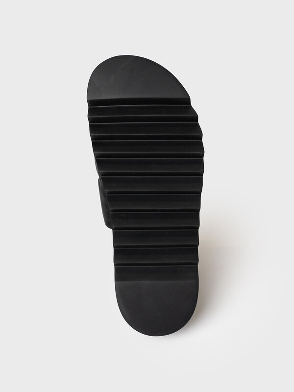 PLAYTODAY Сабо 588409 12666734 черный