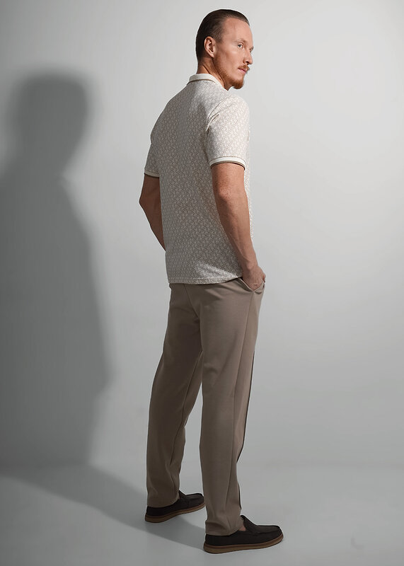 CLEVER Джемпер 588653 562490/10зн молочный/св.коричневый