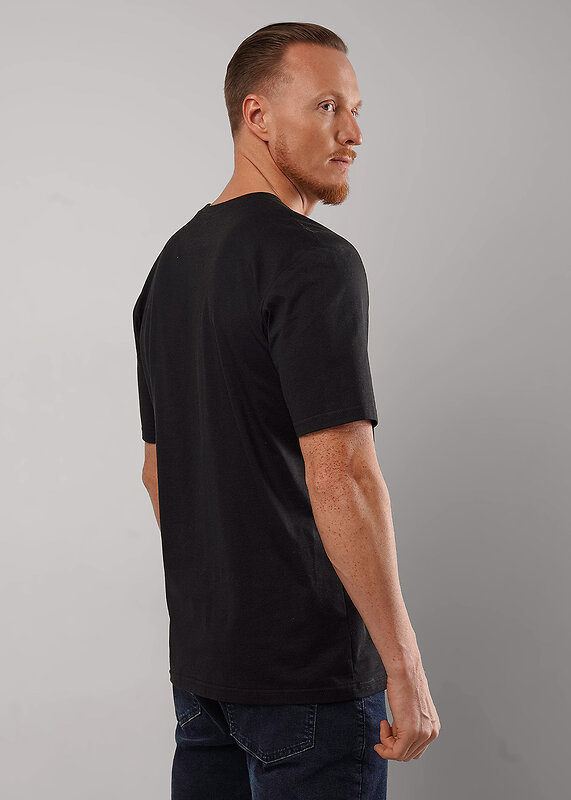 CLEVER Футболка 588682 560351/15кд 1_п чёрный