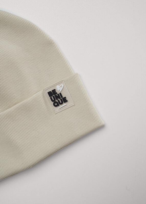 CLEVER Шапка 588865 566606ш св.бежевый