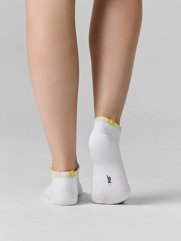 MARK FORMELLE Женские носки 589037 306A-3153 белый /мохито/