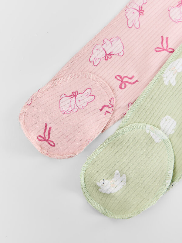 MARK FORMELLE Ползунки 589054 85114-1-2 зайчата на св.зеленом +бантики и зайки на розовом