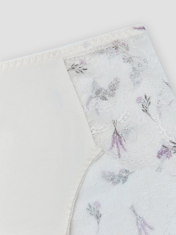 MARK FORMELLE Трусы 589101 412417 лавандовые веточки на молочном