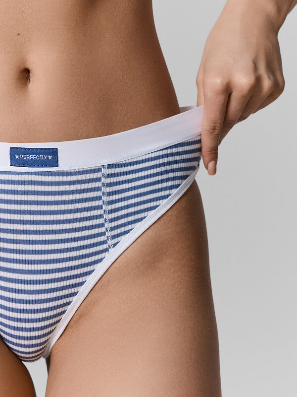 MARK FORMELLE Трусы 589109 412583 сине -белая полоска
