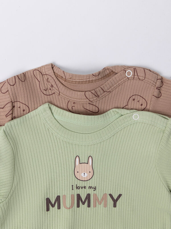 MARK FORMELLE Джемпер 589599 83108-2 зайки на бежевом +св.зеленый