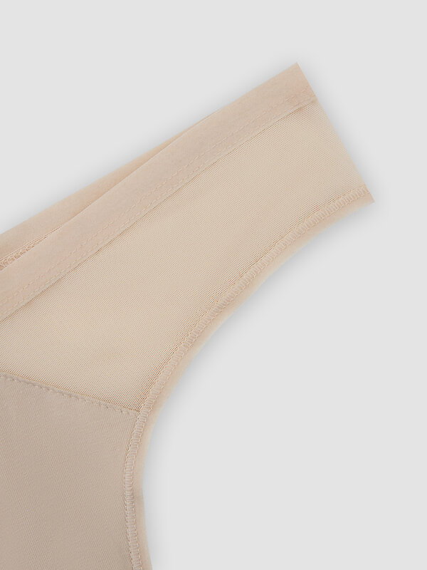MARK FORMELLE Трусы 589641 412475 нюд