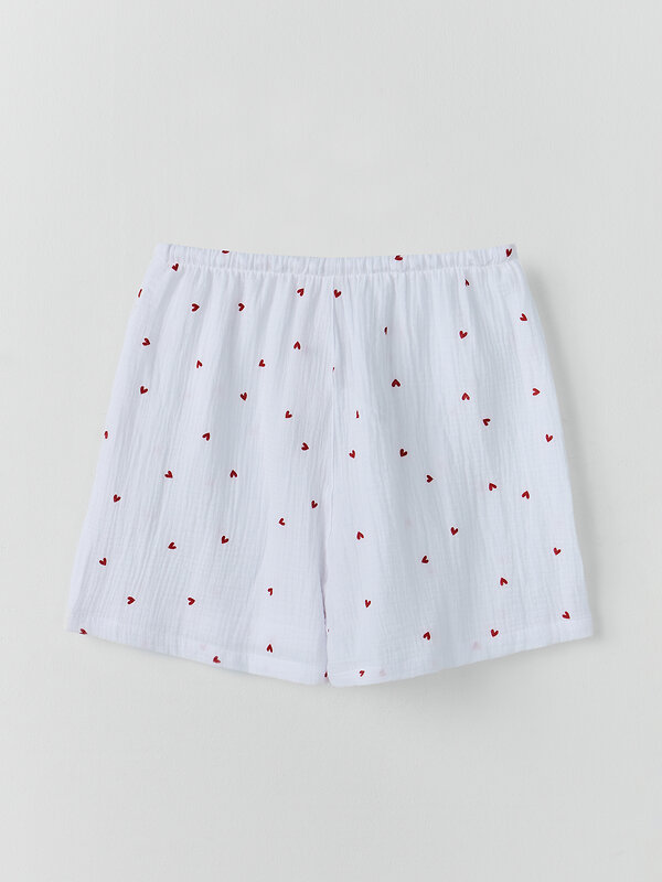 MARK FORMELLE Шорты 589675 132389 сердечки на белом