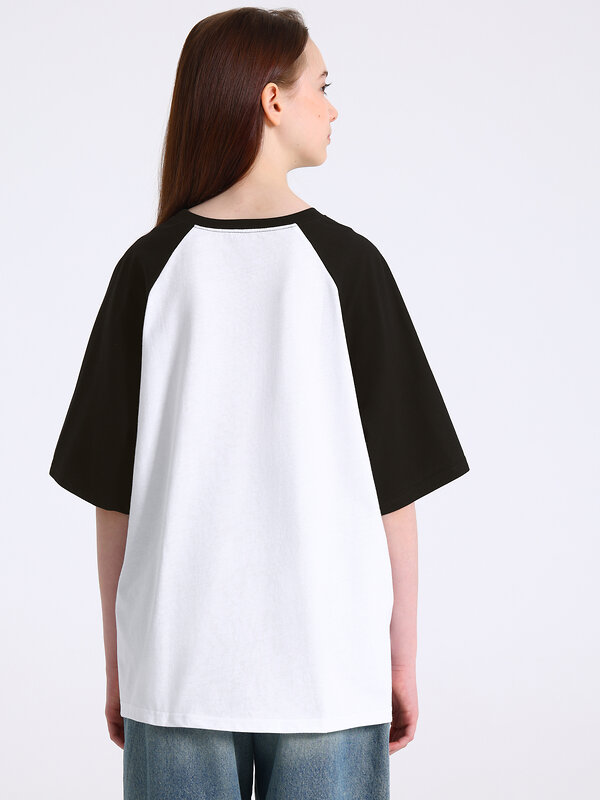 Апрель Футболка 590090 1ДДФК4980001 белый+черный