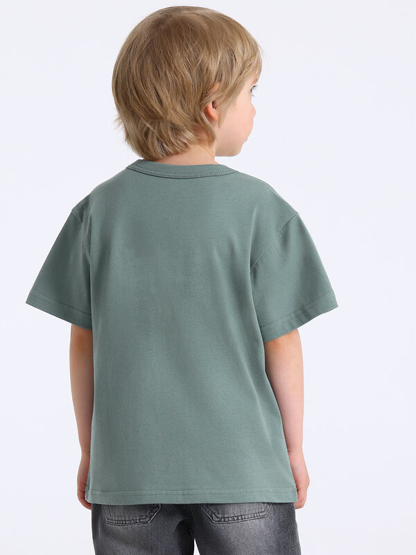 Апрель Футболка 590097 1ПДФК5055001 серо-зеленый