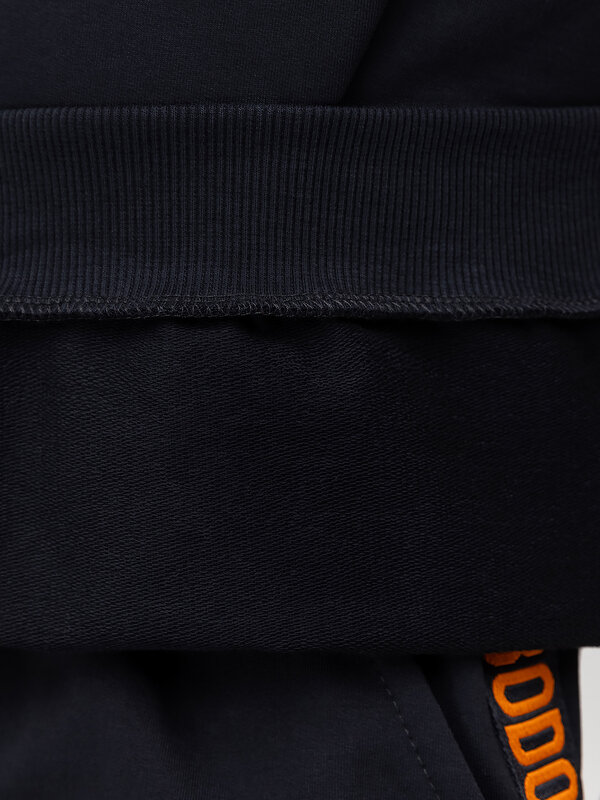 Bodo Костюм 590107 11-204MU черный