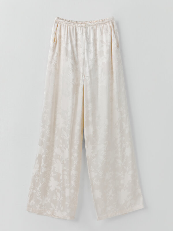 MARK FORMELLE Брюки 590477 182544 цветы на молочном