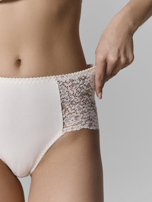 MARK FORMELLE Трусы 590596 412417 цветочки на персиковом