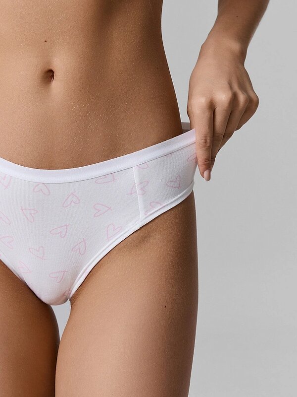 MARK FORMELLE Трусы 590598 412246H сердечки на белом