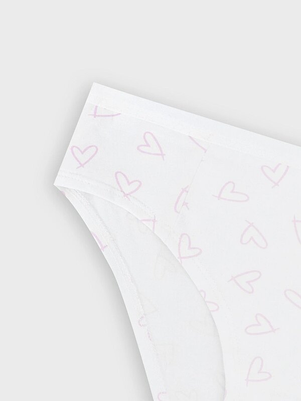 MARK FORMELLE Трусы 590598 412246H сердечки на белом