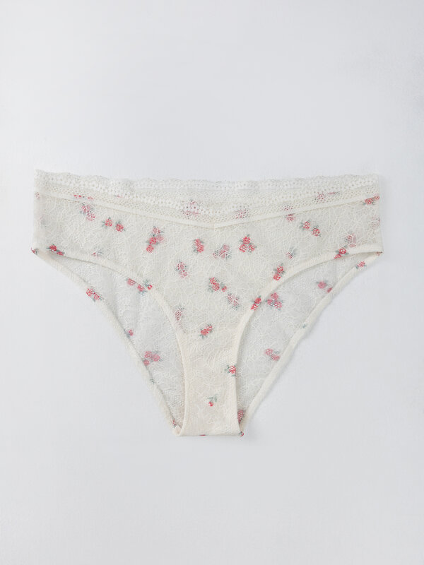 MARK FORMELLE Трусы 590601 412626 розочки на молочном