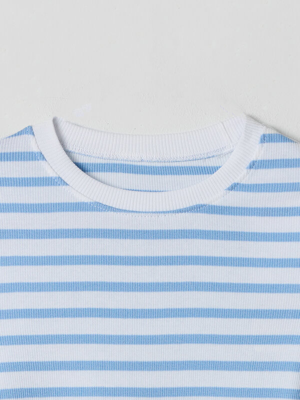 MARK FORMELLE Футболка 590615 117912 голубая полоска на белом