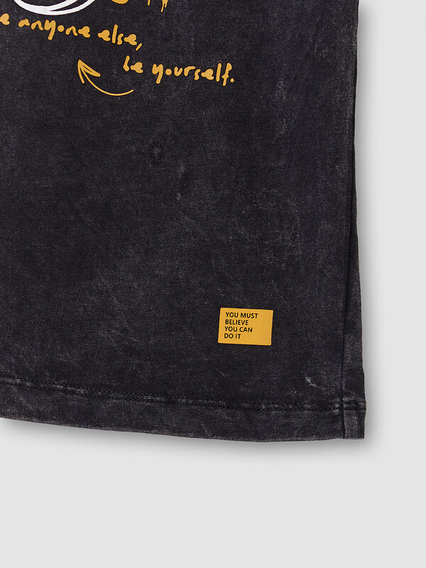 MARK FORMELLE Футболка 590617 113384 ACID WASH черный +печать