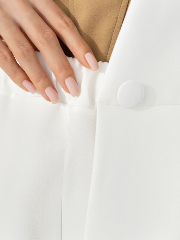 CHARUTTI Костюм 591180 12799 Белый