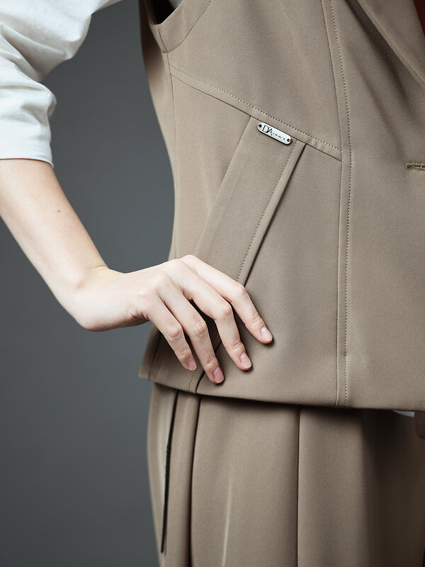 DIMMA Жилет 591105 2678 Табачный