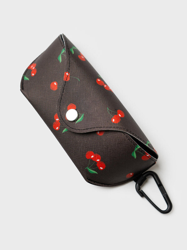 PLAYTODAY Футляр для очков 591264 12621940 черный,красный