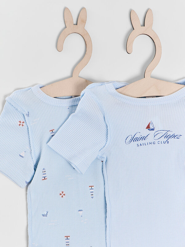 MARK FORMELLE Боди детское 591286 13023-2 голубое небо +маяк на голубом небе