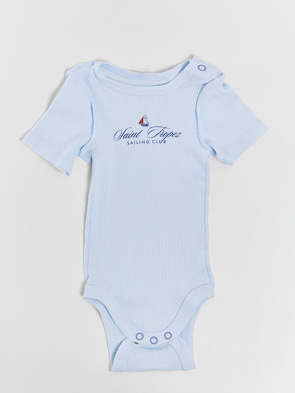 MARK FORMELLE Боди детское 591286 13023-2 голубое небо +маяк на голубом небе