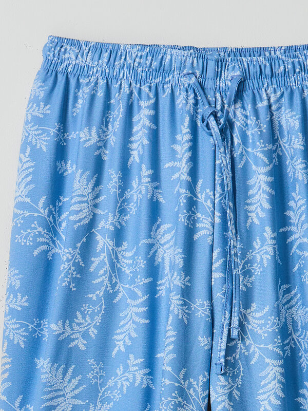 MARK FORMELLE Бриджи 591303 522252 веточки на св.синем