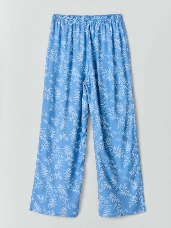 MARK FORMELLE Бриджи 591303 522252 веточки на св.синем