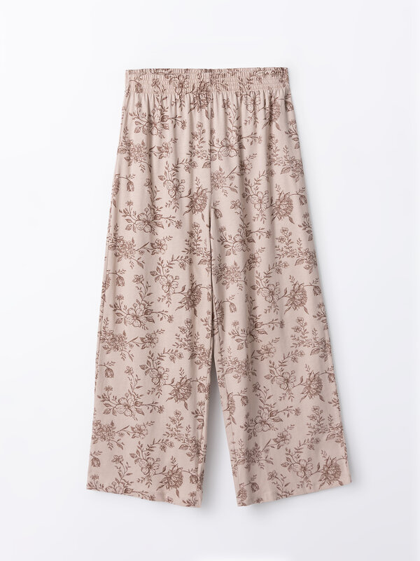 MARK FORMELLE Комплект 591376 592600 холодный бежевый +цветы на бежевом