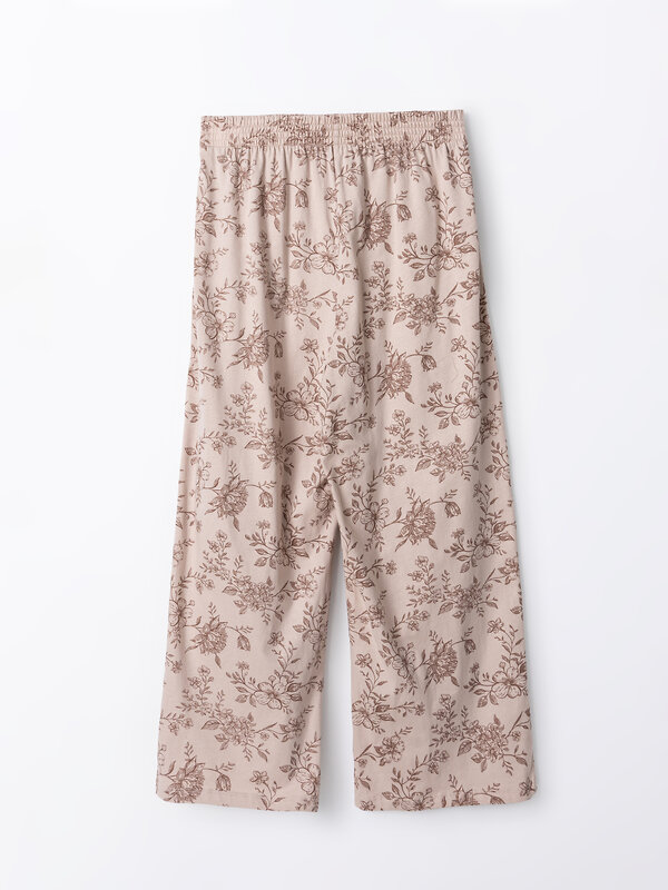 MARK FORMELLE Комплект 591376 592600 холодный бежевый +цветы на бежевом