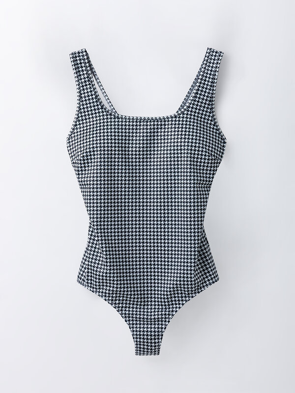 MARK FORMELLE Купальник 591402 762218 орнамент на белом