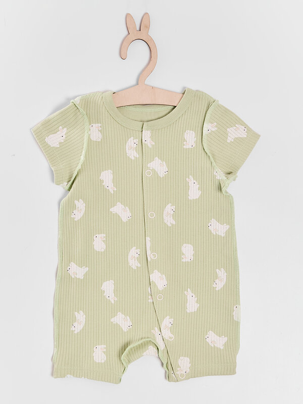 MARK FORMELLE Полукомбинезон 591442 13021-1 зайчата на св.зеленом