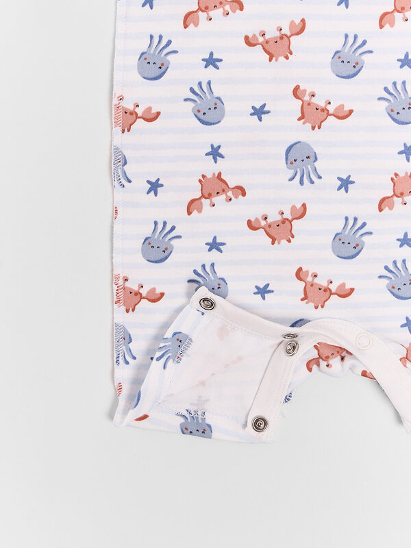 MARK FORMELLE Полукомбинезон 591446 13024-1-2 крабики и медузы на полоске +киты на синем
