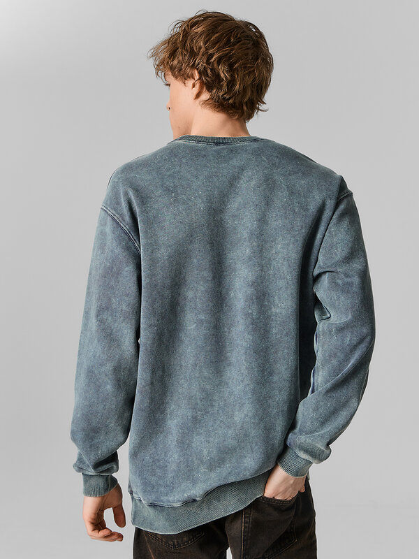MARK FORMELLE Свитшот 591459 121873/1 ACID WASH графит +печать