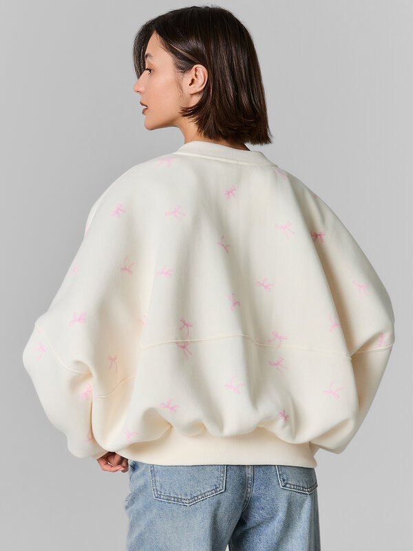 MARK FORMELLE Толстовка 591466 172112 бантики на молочном