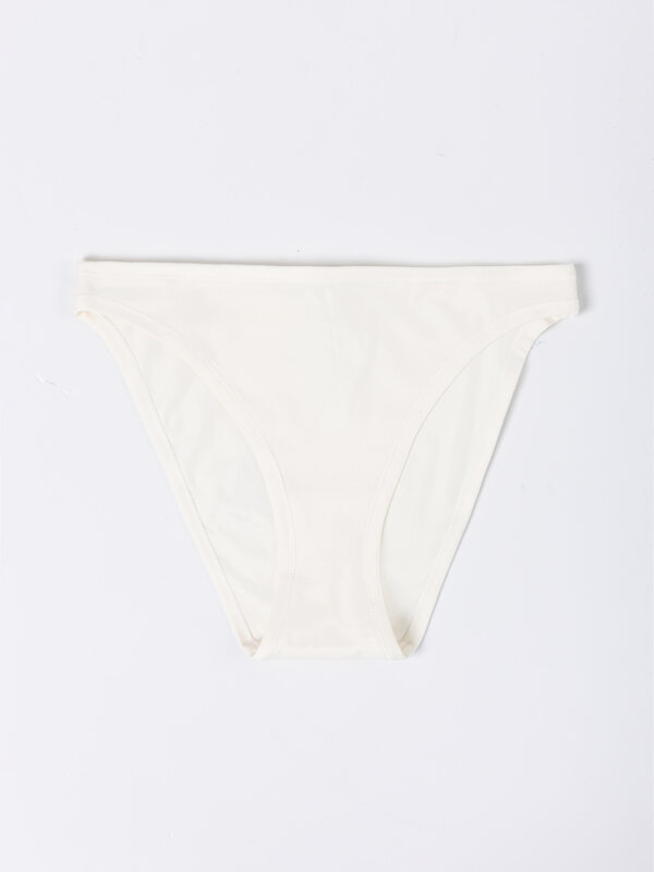 MARK FORMELLE Трусы 591512 412621 сумрачно -белый