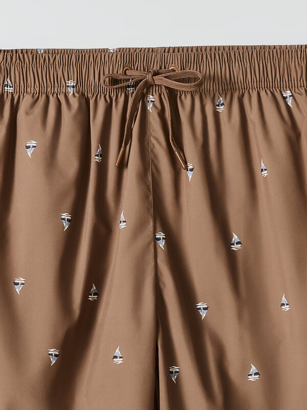 MARK FORMELLE Шорты 591611 701009 кораблики на коричневом